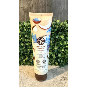 Yves Rocher Coconut Noix De Coco Cream Body Scrub  150ml / 5 fl oz